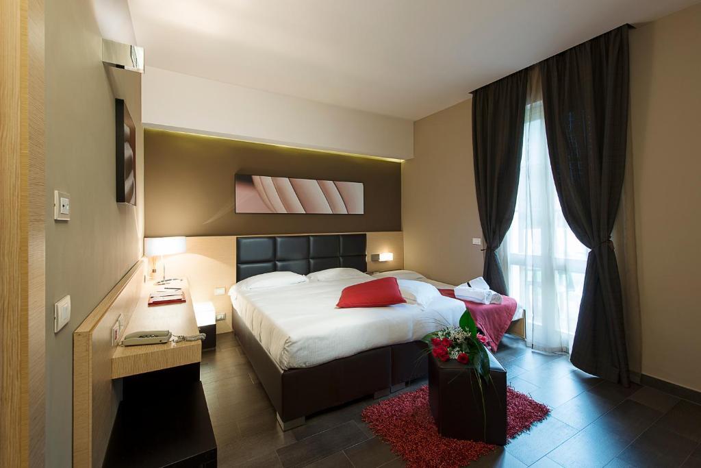 Boutique Hotel & Spa Villa Dei Platani Foligno Room photo